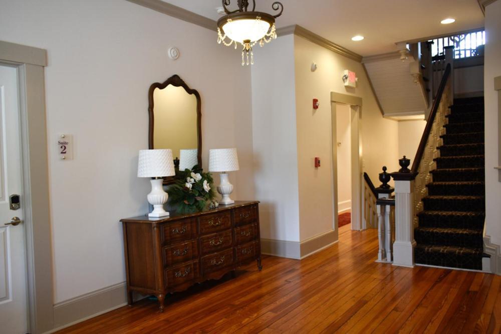 Sparrow Grove Manor Monroe Bagian luar foto